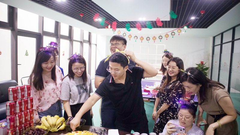 八月集体生日会 | 与久违的祝福火热相撞