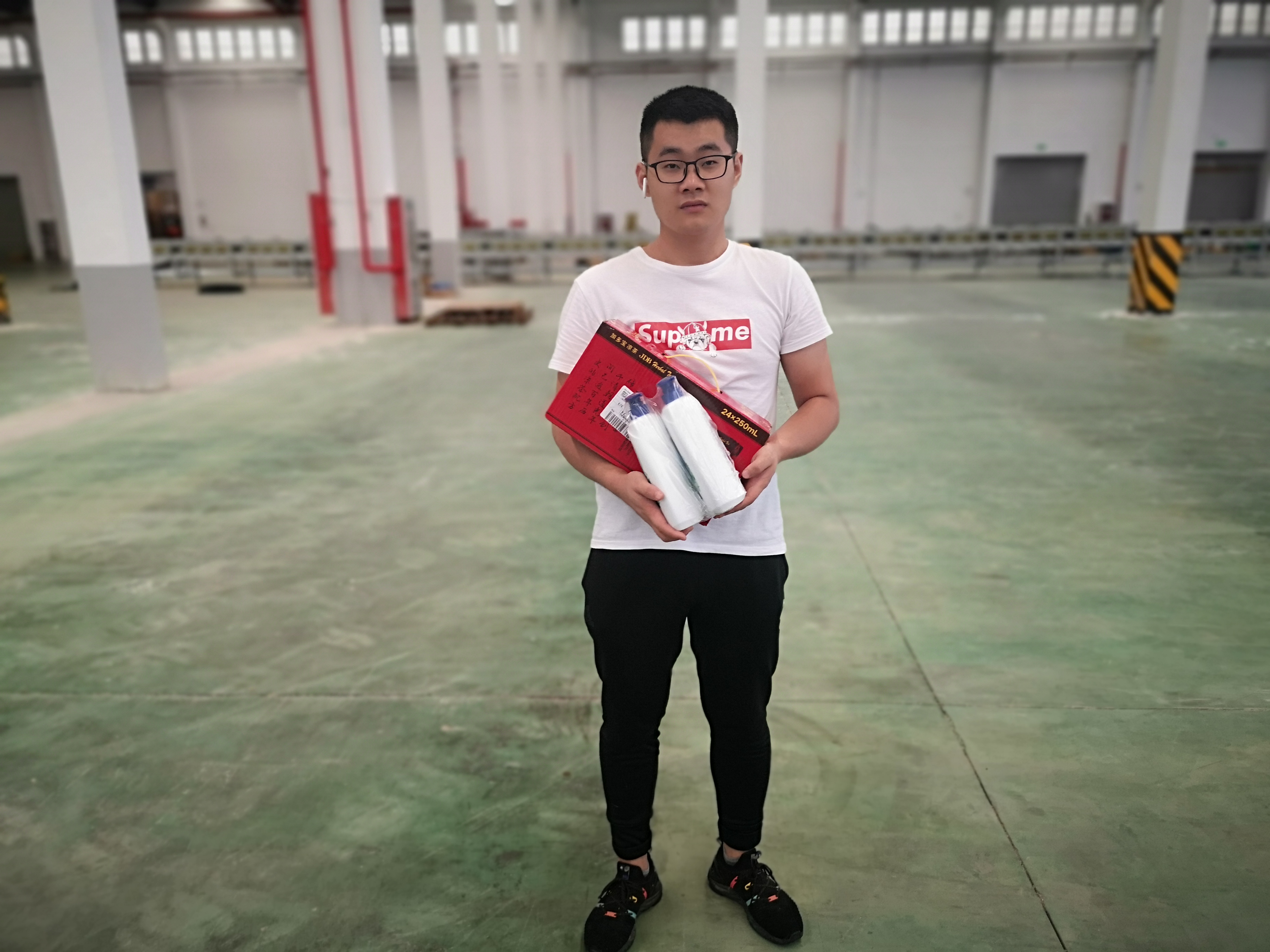 关爱职工 · 夏送清凉 | 宝开工会赴一线送清凉，致敬高温下的坚守