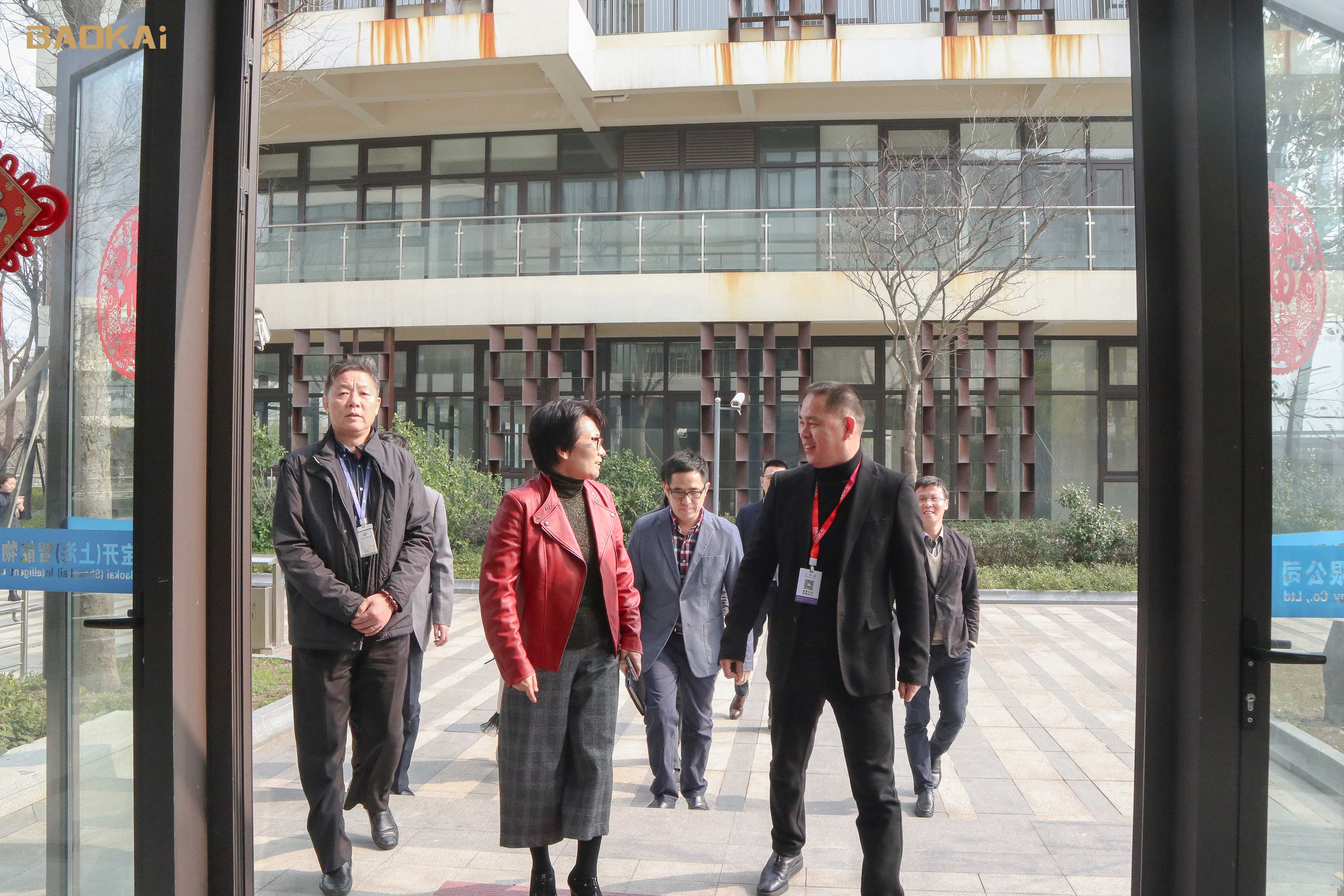 新闻 | 领导送春风，暖意融融