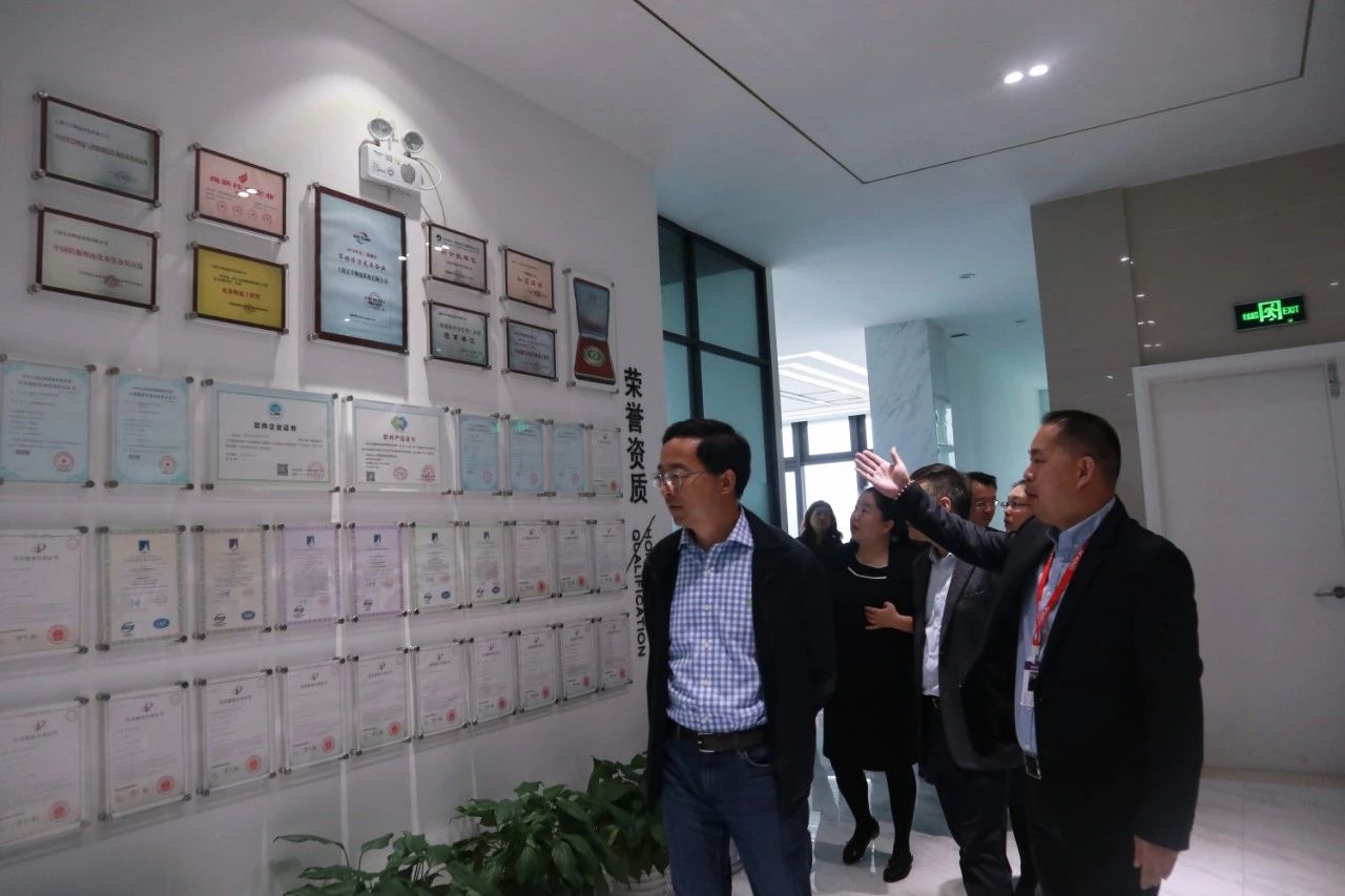 快讯 | 北京市大兴区区委领导莅临宝开参观考察